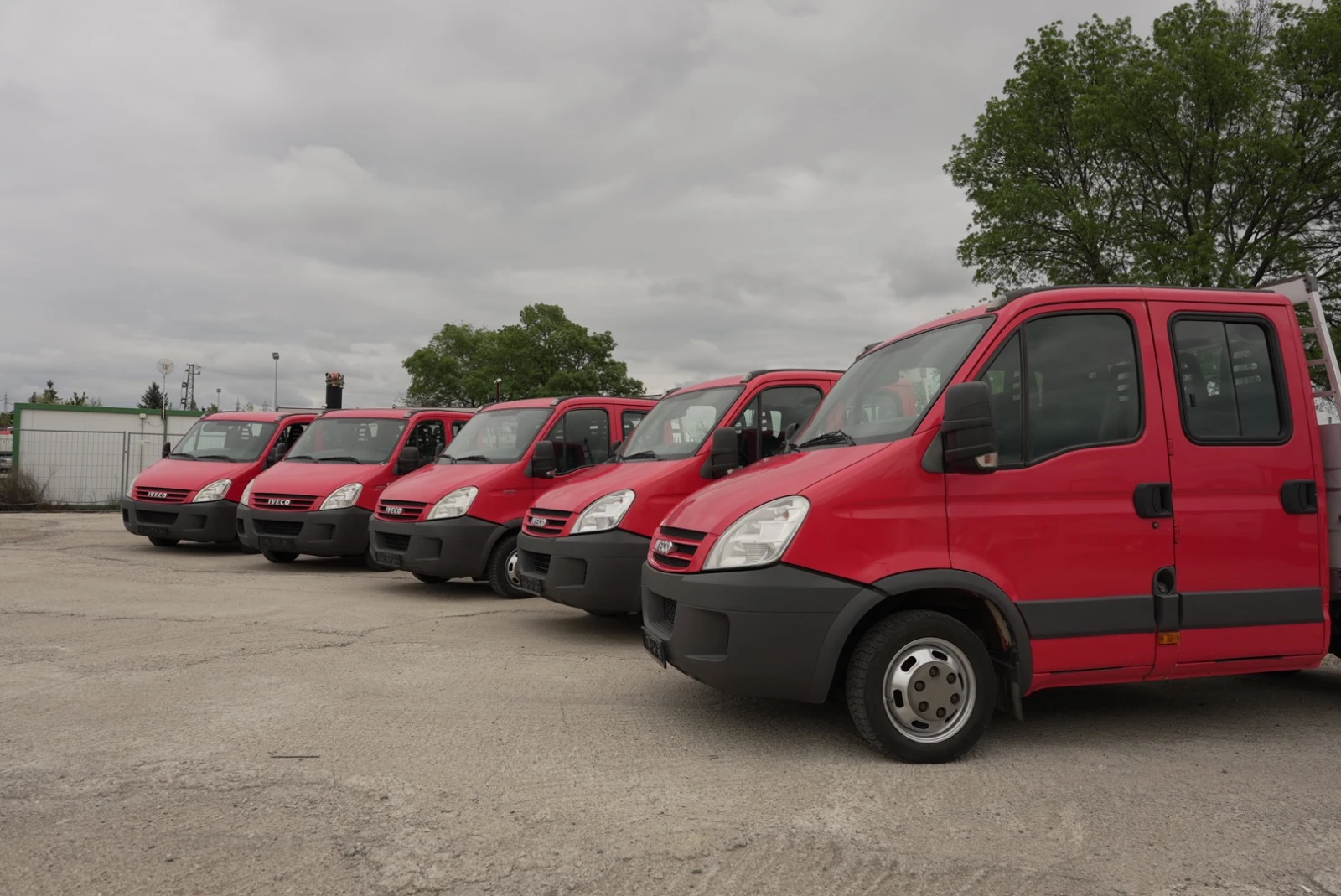 Iveco 35c15 3.0HPI  КАТ. * Б* 7-места * * * НАЛИЧНИ 5 БРОЯ * *, снимка 2 - Бусове и автобуси - 53916754