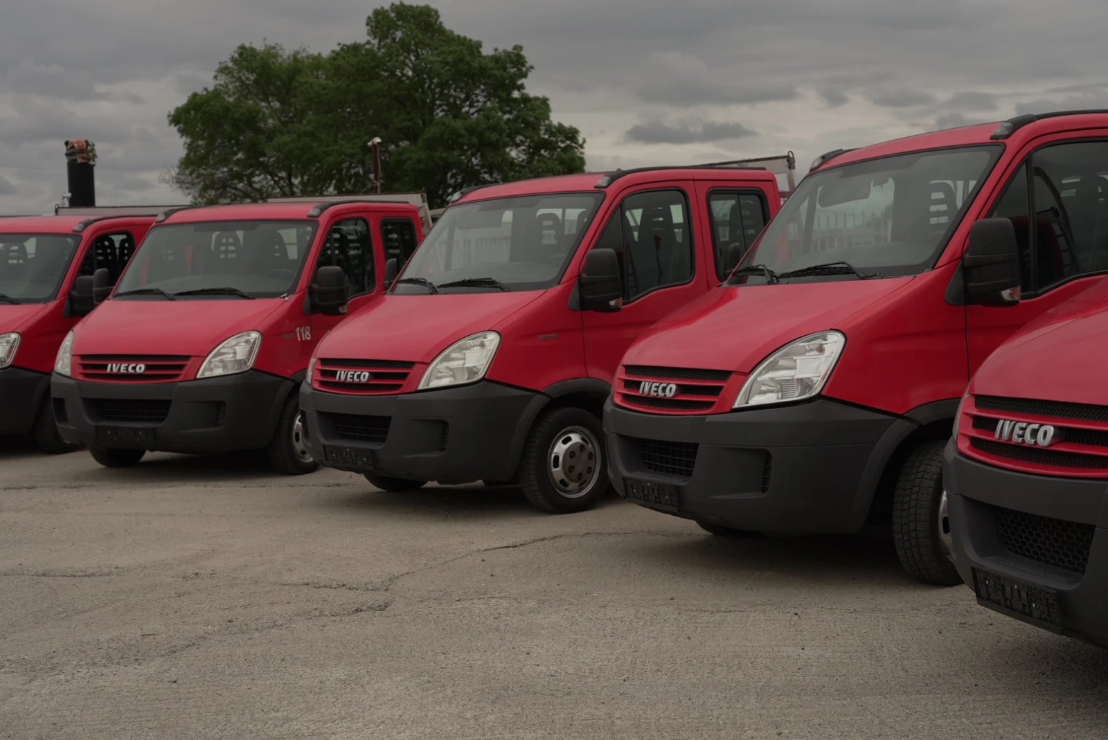 Iveco 35c15 3.0HPI  КАТ. * Б* 7-места * * * НАЛИЧНИ 5 БРОЯ * *, снимка 3 - Бусове и автобуси - 53916754