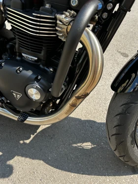 Triumph Bonneville Bobber, снимка 5