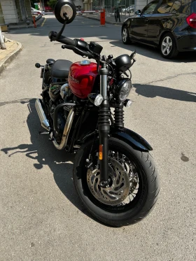 Triumph Bonneville Bobber | Auto.bg — изображение 2