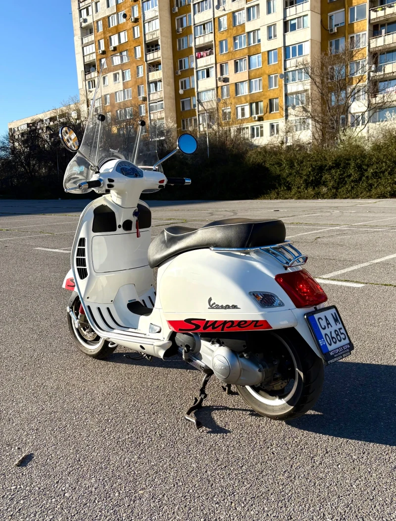 Vespa 300 GTS Super , снимка 3 - Мотоциклети и мототехника - 49587651