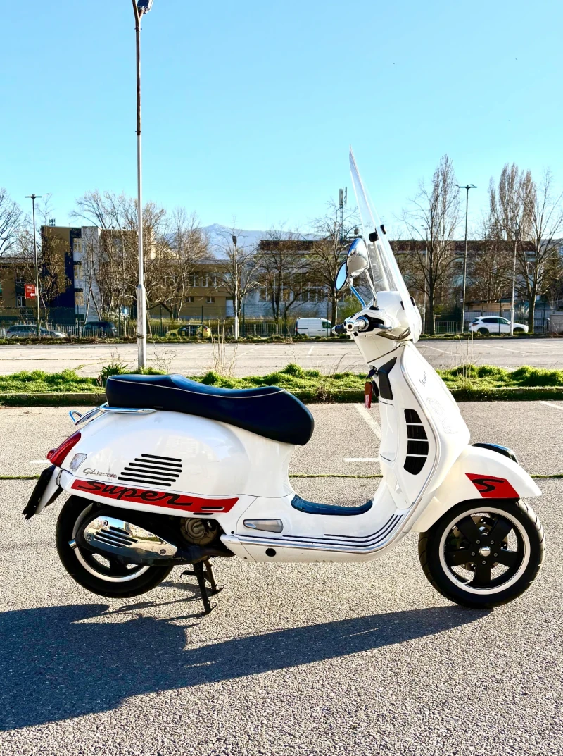 Vespa 300 GTS Super , снимка 5 - Мотоциклети и мототехника - 49587651