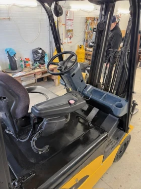 ���������� Cat | Mobile.bg � ����� ������ 4