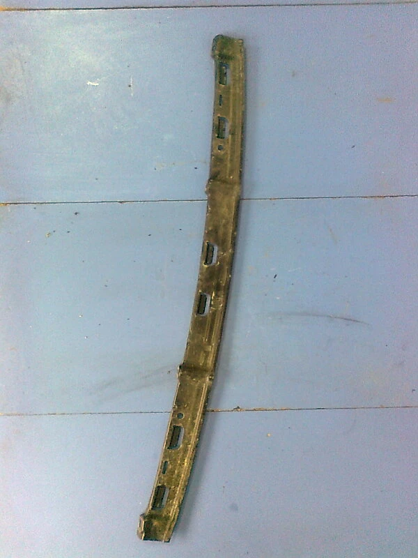 основа задна броня за Мицубиши Колт 05г. (3)