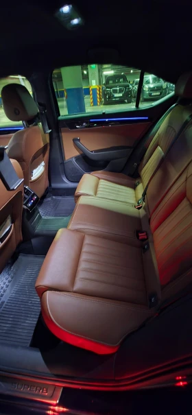 Skoda Superb 2.0 TDI, снимка 8