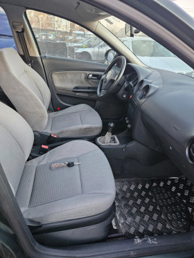 Seat Ibiza 1.9 sdi, снимка 11 - Автомобили и джипове - 44211328