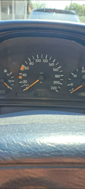 Mercedes-Benz E 250 W210 2.5 D ELEGANCE - 1400 € / 2738.16 лв. - 98197391 9