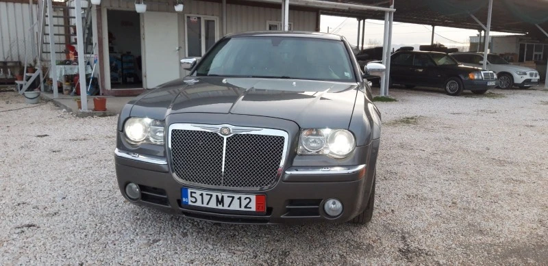 Chrysler 300c 3, 0 CDI     Бартер!, снимка 2 - Автомобили и джипове - 43675680