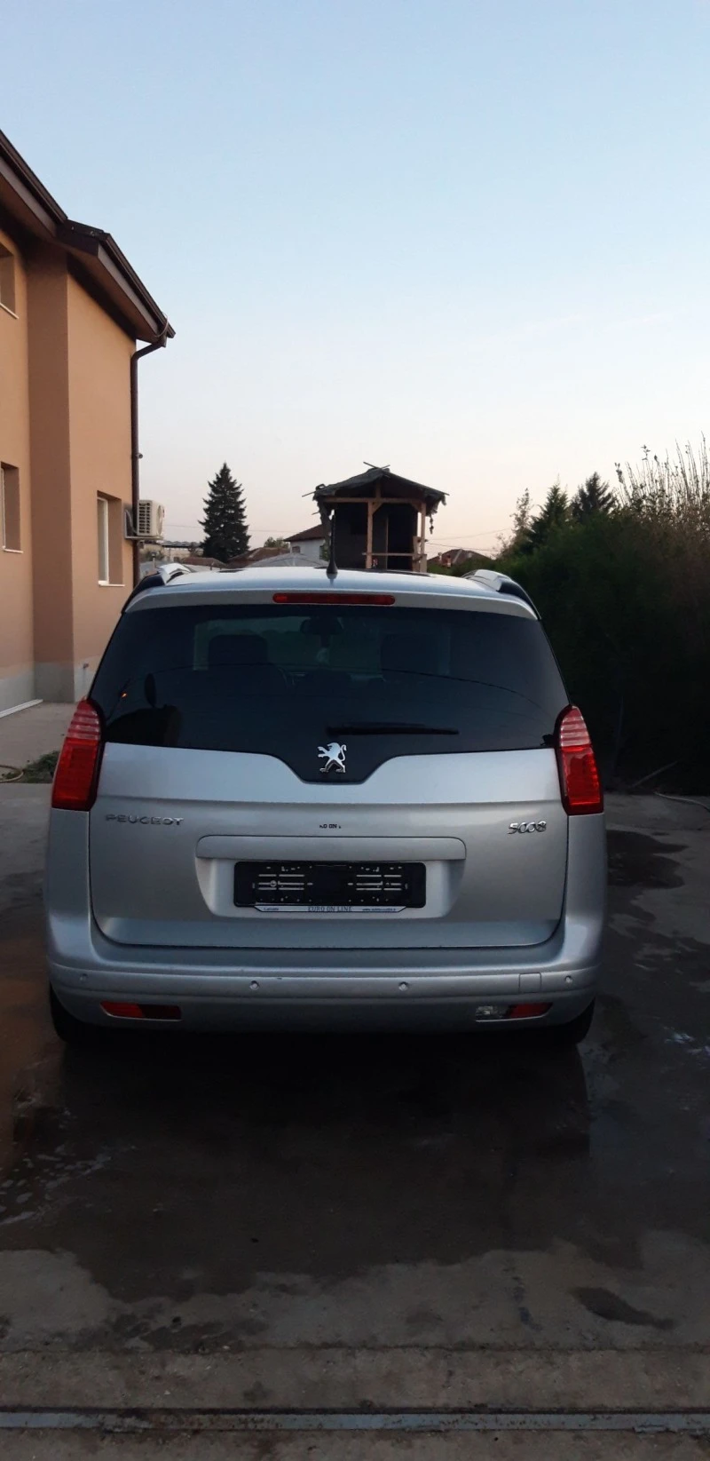 Peugeot 5008 1.6 cdi, снимка 4 - Автомобили и джипове - 48251402