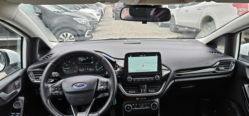 Ford Fiesta 1.5 TDCI Titanium, снимка 8 - Автомобили и джипове - 46354891