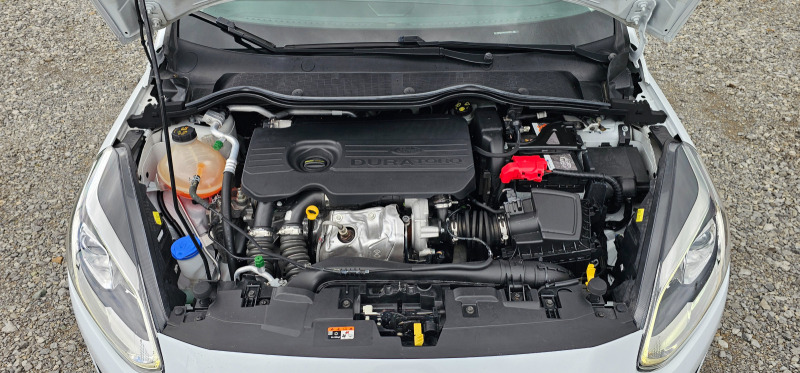 Ford Fiesta 1.5 TDCI Titanium, снимка 14 - Автомобили и джипове - 46354891