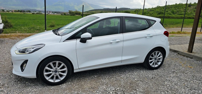 Ford Fiesta 1.5 TDCI Titanium, снимка 3 - Автомобили и джипове - 46354891