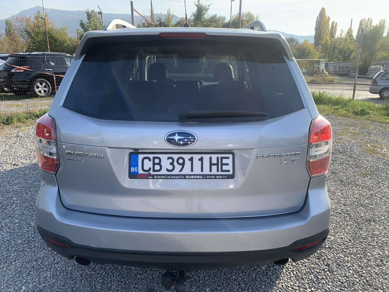 Subaru Forester 2.0XT, снимка 6 - Автомобили и джипове - 47743379