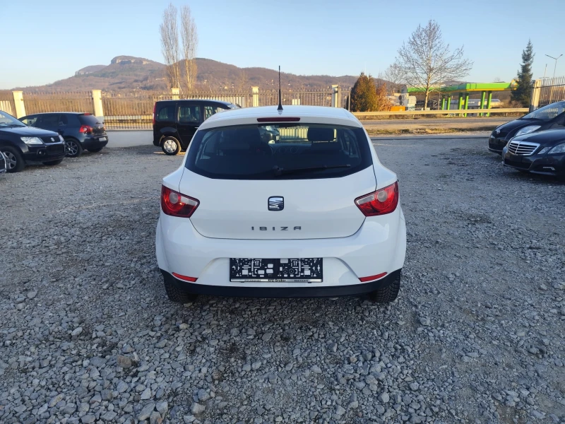 Seat Ibiza 1.2 бензин , снимка 6 - Автомобили и джипове - 48752825