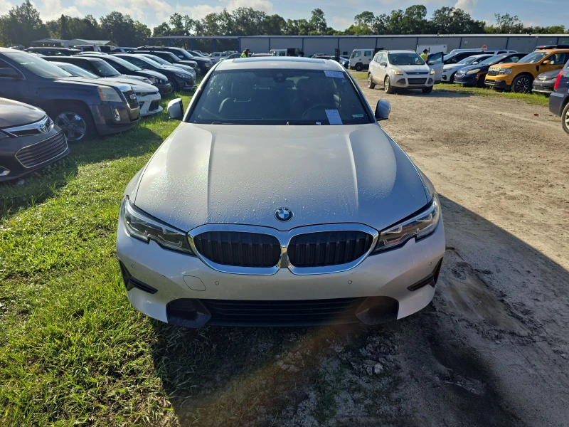 BMW 330 DIGITAL* RECARO* KEYLESS* PANO* , снимка 2 - Автомобили и джипове - 49287601