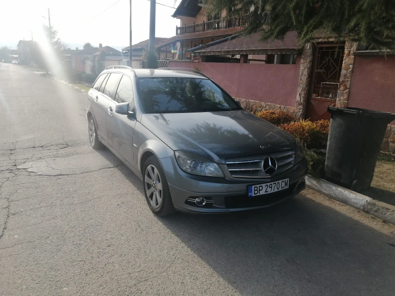 Mercedes-Benz C 220, снимка 9 - Автомобили и джипове - 49155623