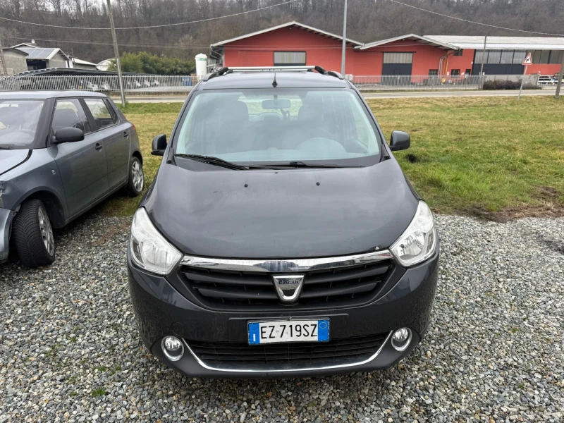 Dacia Lodgy 1600i GAZ, снимка 8 - Автомобили и джипове - 49316547