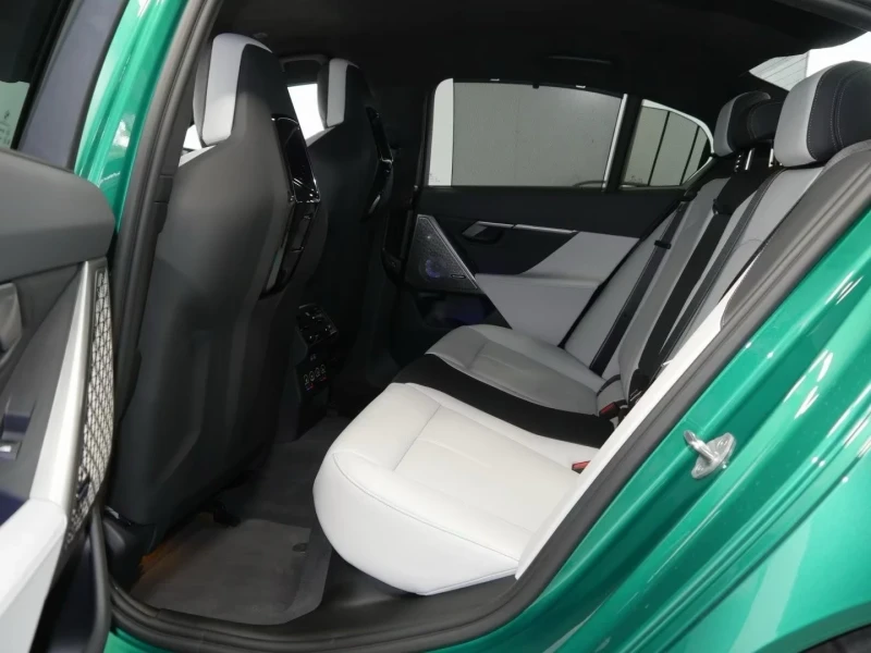 BMW M5, снимка 5 - Автомобили и джипове - 51201266