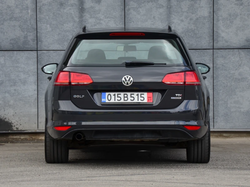 VW Golf 1.6 TDI, снимка 6 - Автомобили и джипове - 51203792