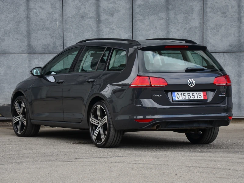 VW Golf 1.6 TDI, снимка 5 - Автомобили и джипове - 51203792