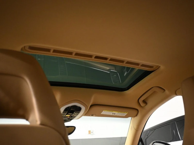 Porsche Panamera 4* KEYLESS* ОБДУХВАНЕ* КАМЕРА, снимка 13 - Автомобили и джипове - 52472877