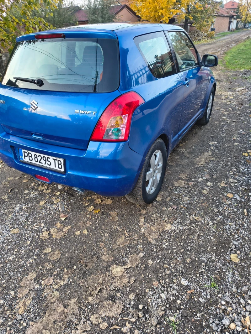 Suzuki Swift 1.3i. 2 dors, снимка 3 - Автомобили и джипове - 52713061