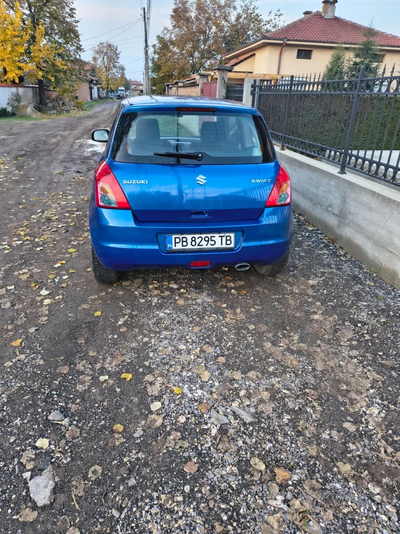 Suzuki Swift 1.3i. 2 dors, снимка 2 - Автомобили и джипове - 52713061