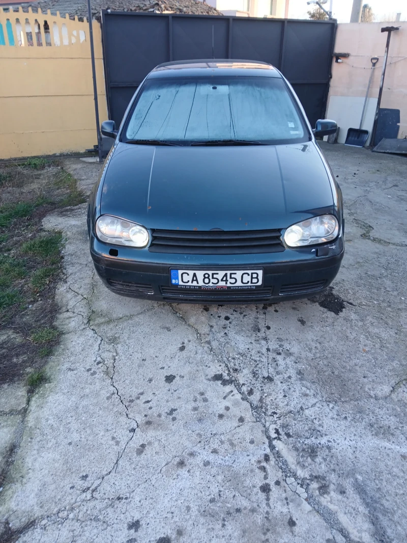 VW Golf 1.9 tdi, снимка 2 - Автомобили и джипове - 52938523