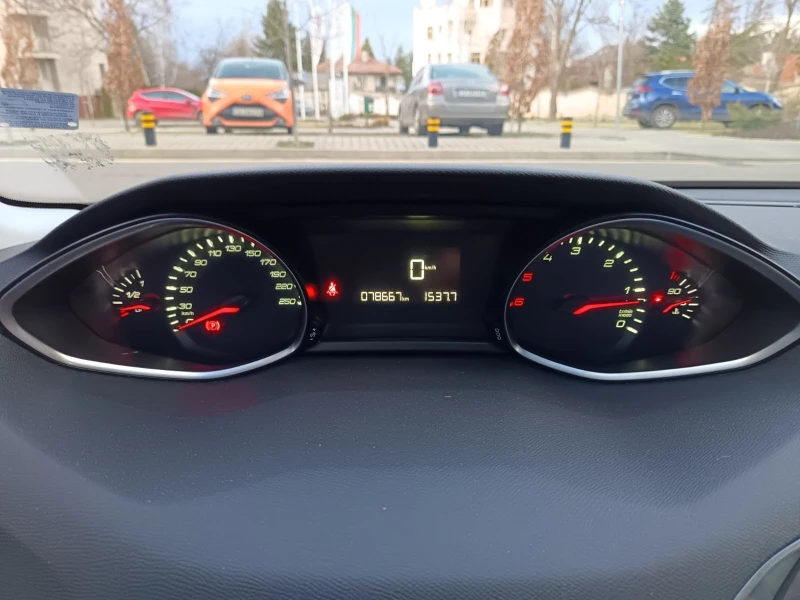 Peugeot 308 1, 6 HDI Eco-Allure EURO 5B, снимка 11 - Автомобили и джипове - 52980316