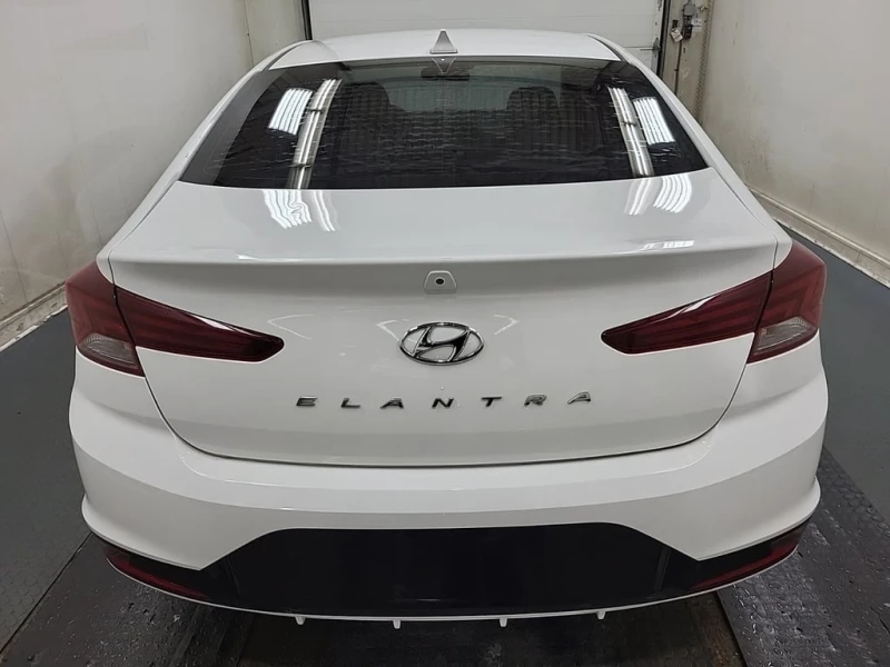 Hyundai Elantra * PREFERRED * CARFAX * ЦЕНА ДО БГ, снимка 5 - Автомобили и джипове - 53395652