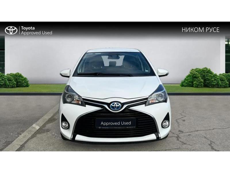 Toyota Yaris  - изображение 5