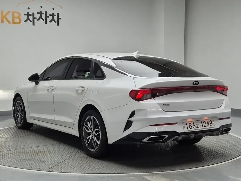 Kia K5 2.0, снимка 2 - Автомобили и джипове - 54263536