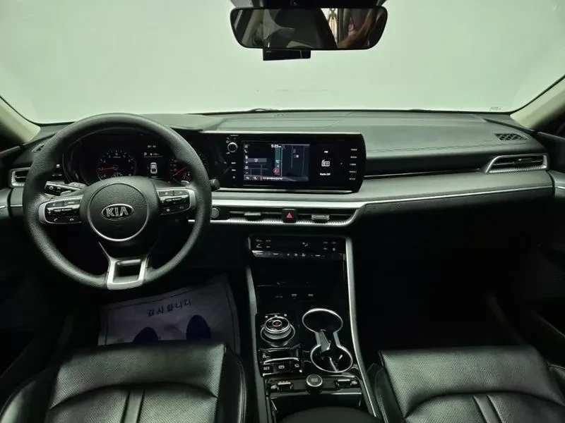 Kia K5 2.0, снимка 8 - Автомобили и джипове - 54263536