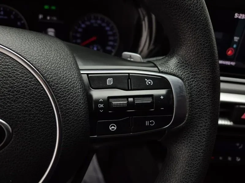 Kia K5 2.0, снимка 7 - Автомобили и джипове - 54263536