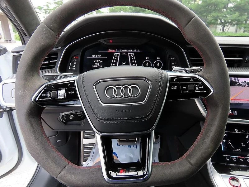 Audi Rs6 4.0 TFSI Quattro Avant| 591к.с.| ВКЛ.ТЕХНОТЕСТ, снимка 8 - Автомобили и джипове - 55402823