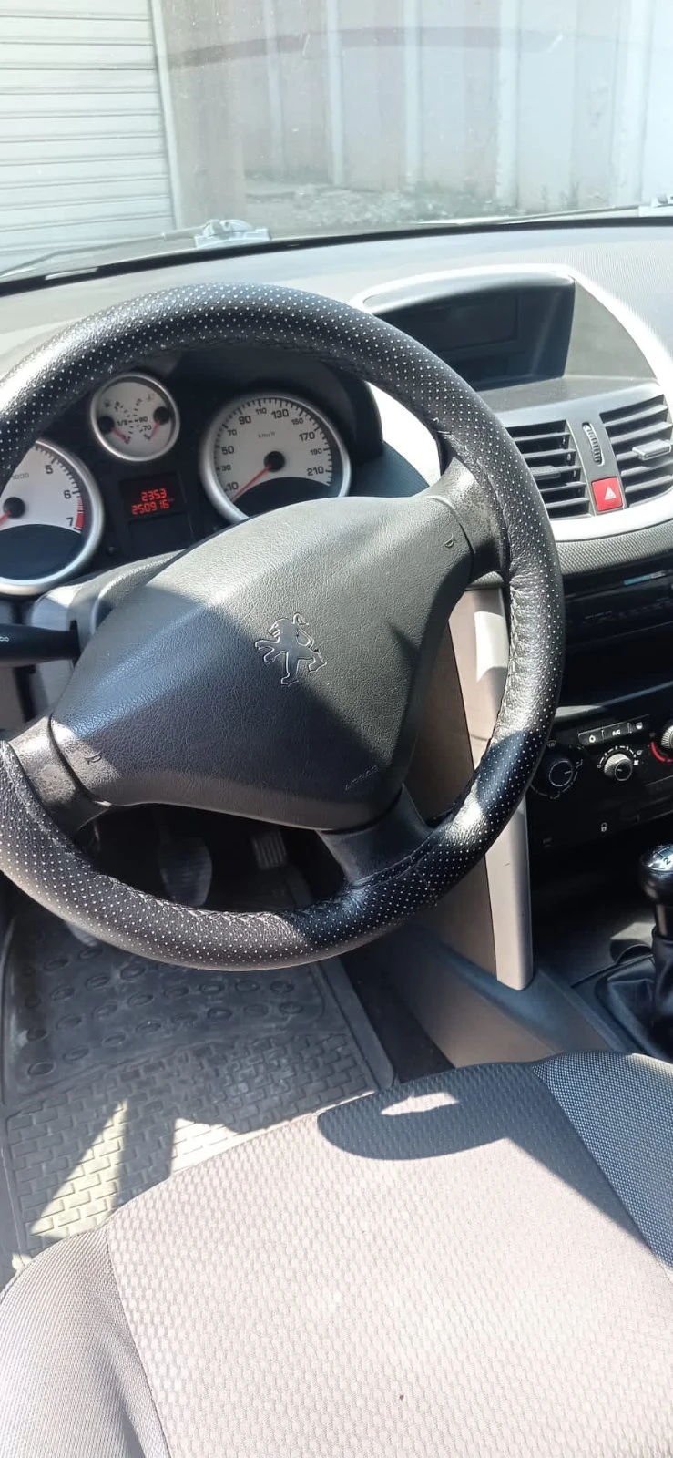 Peugeot 207, снимка 3 - Автомобили и джипове - 55979813