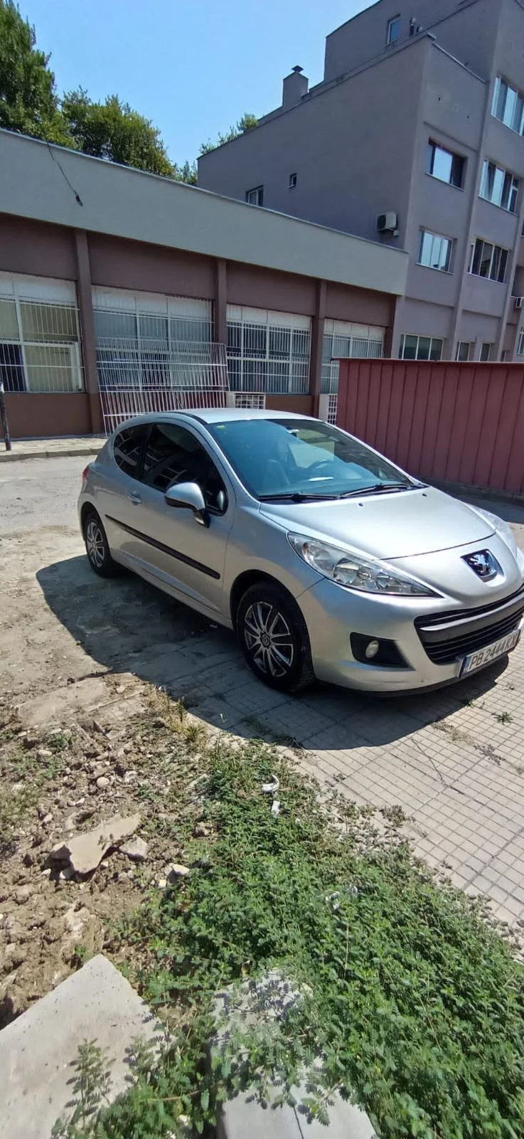 Peugeot 207, снимка 5 - Автомобили и джипове - 55979813