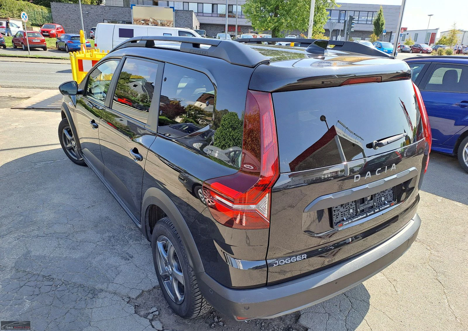 Dacia Jogger EXTREME+ /110HP/DAB/CAM/NAVI/155c - изображение 2