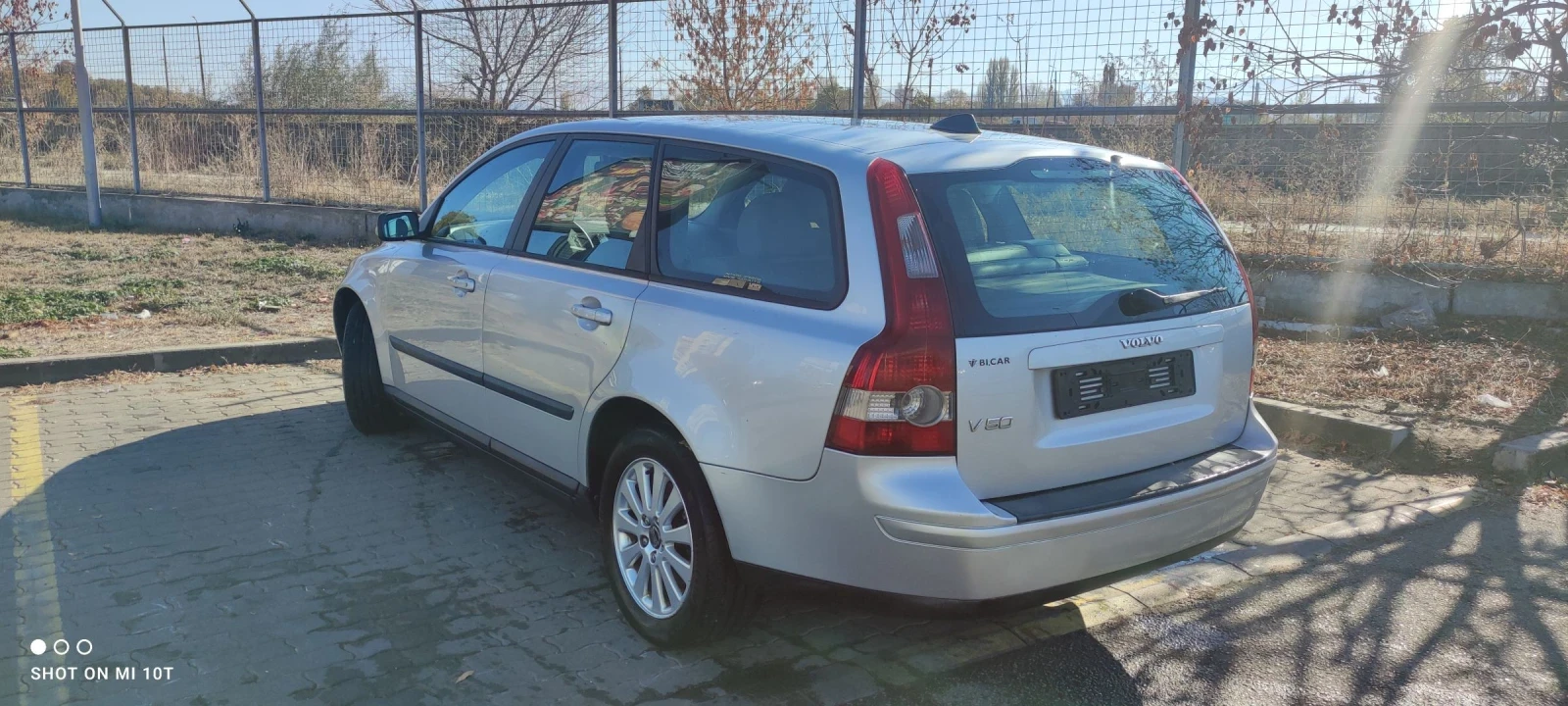 Volvo V50  - изображение 3