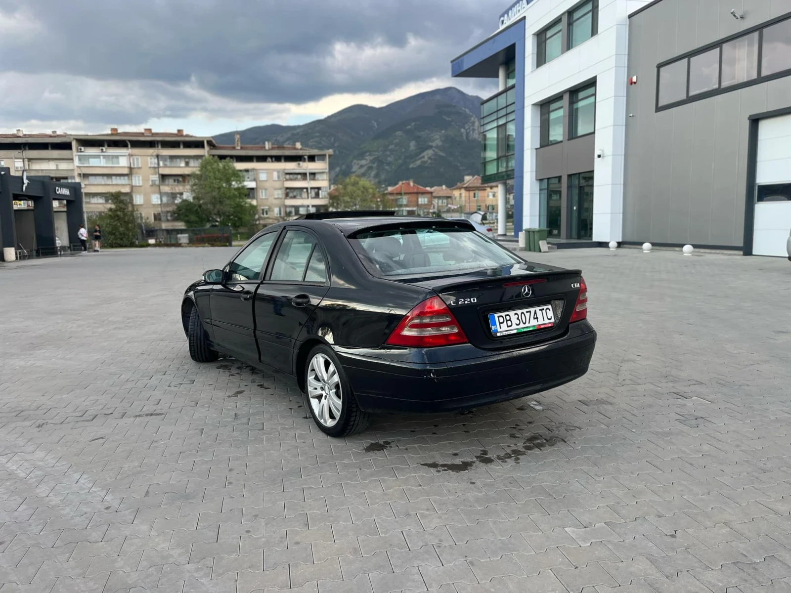 Mercedes-Benz C 220  - изображение 2