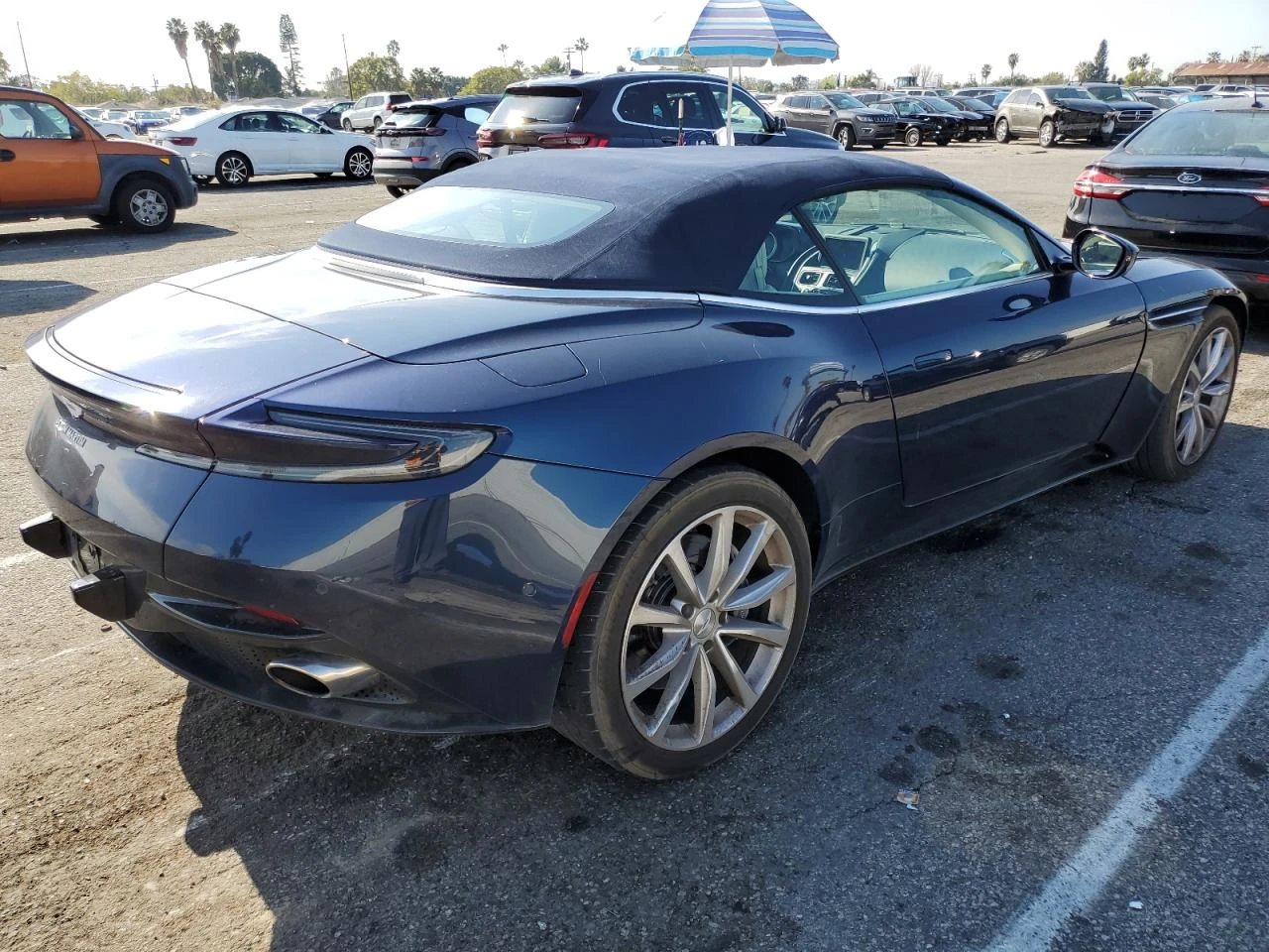 Aston Martin Db9 DB11 Volante - изображение 3