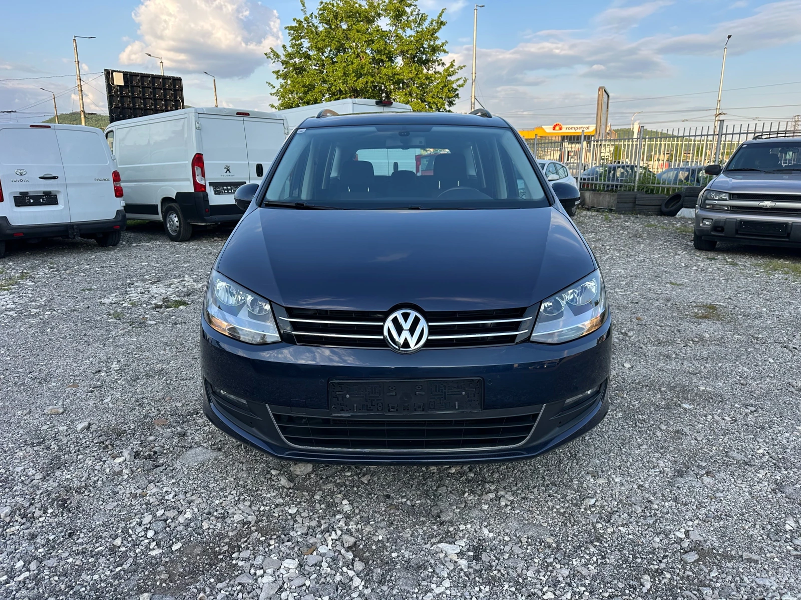 VW Sharan 2.0TDI 140kc NAVI 7mesta - изображение 8