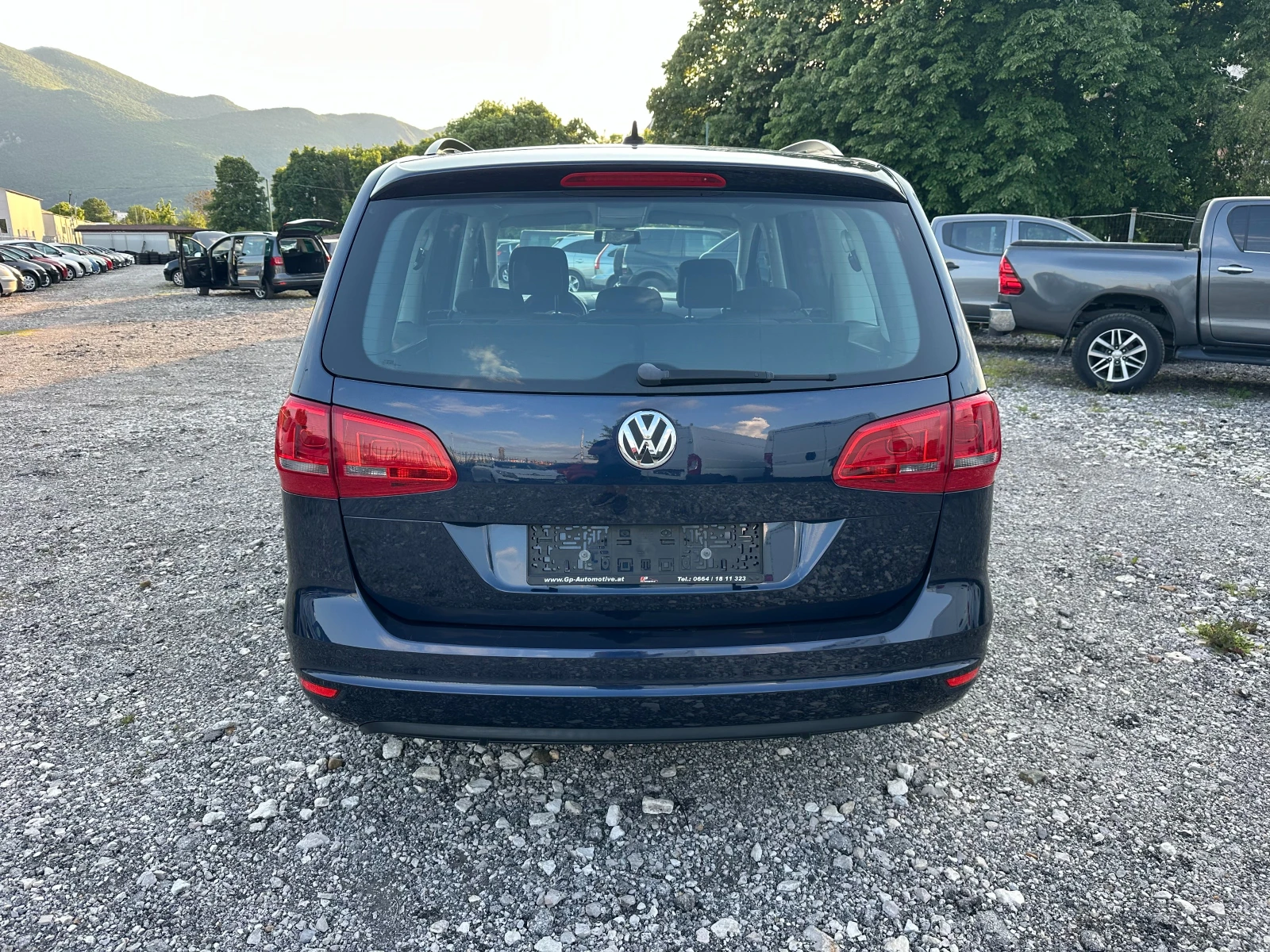 VW Sharan 2.0TDI 140kc NAVI 7mesta - изображение 4