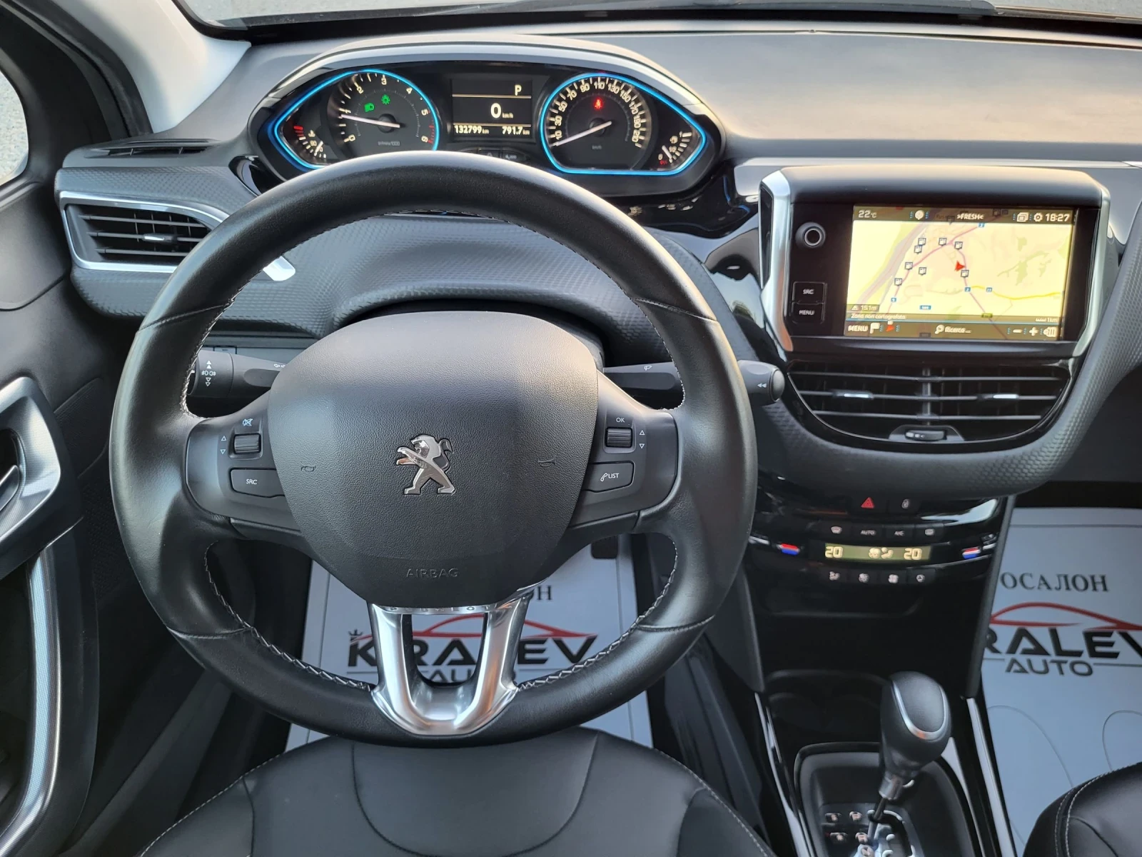 Peugeot 2008 1.5HDI ALLURE/GRIP CONTROL - изображение 8