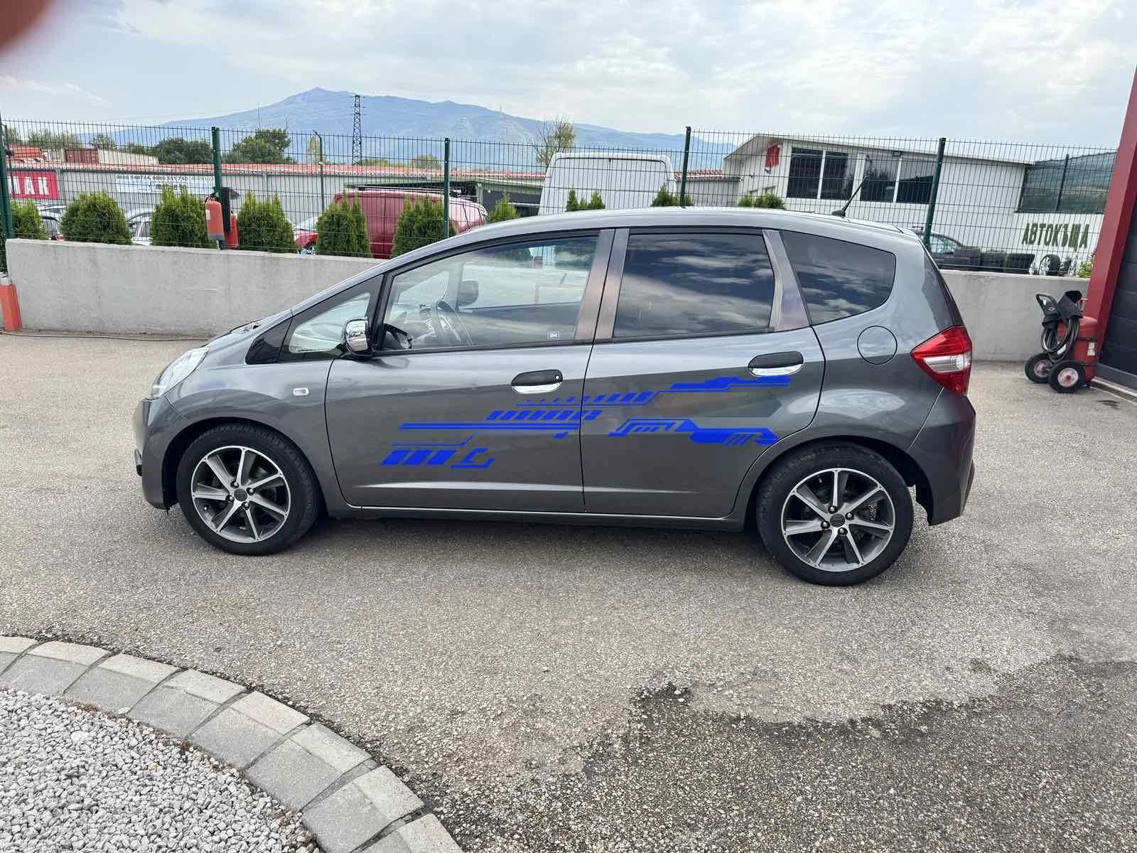 Honda Jazz 1.2I - изображение 7