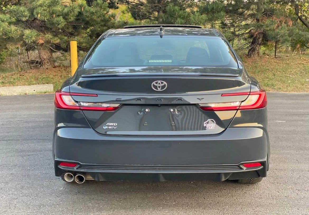 Toyota Camry SE UPGRADE * * CARFAX * * АВТО КРЕДИТ * *  - изображение 4