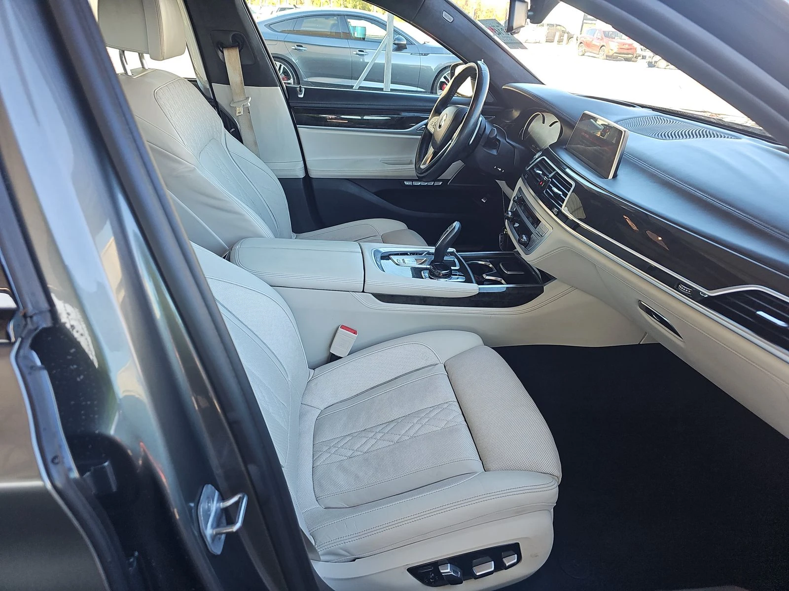 BMW 750 i ///M  ! //HEAD-UP | Mobile.bg   12