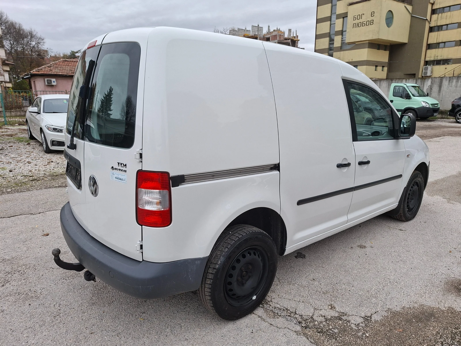 VW Caddy 1.9 TDI 105kc 4x4 | Mobile.bg   5