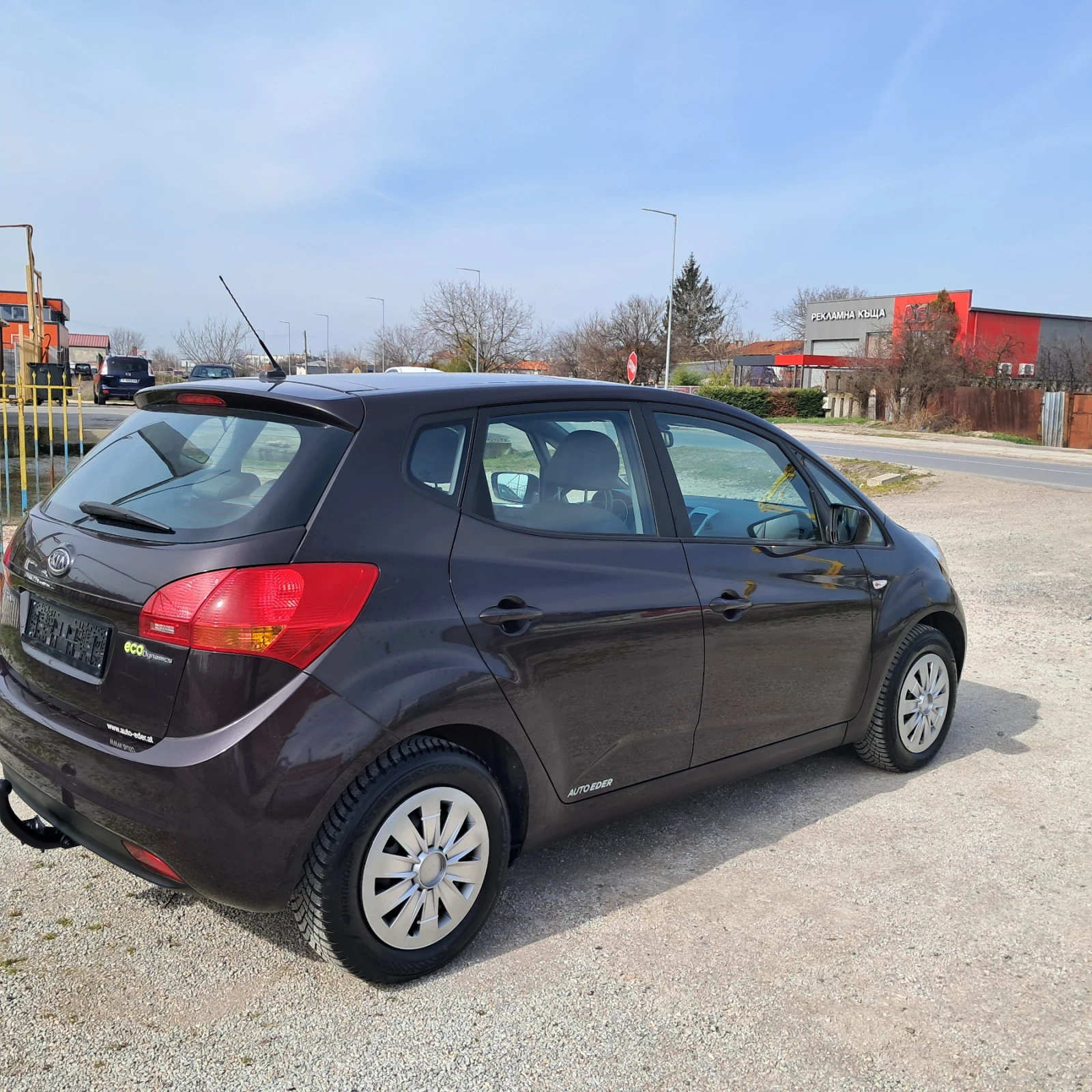 Kia Venga 1.4CRDI, снимка 4 - Автомобили и джипове - 53661704
