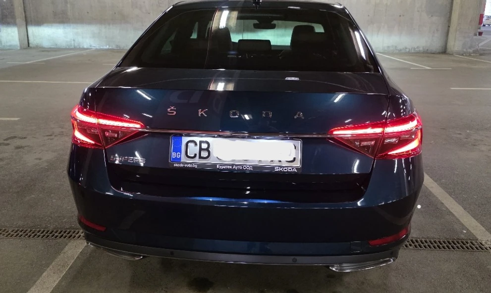 Skoda Superb 2.0 TDI, снимка 3 - Автомобили и джипове - 53880651